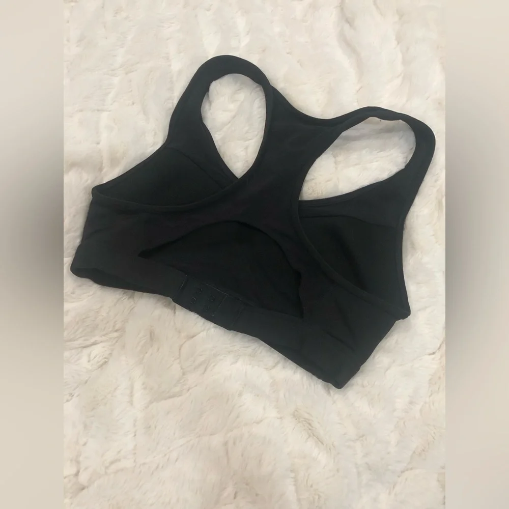 XS Adidas mesh racer back sports bra - Picture 2 of 6
